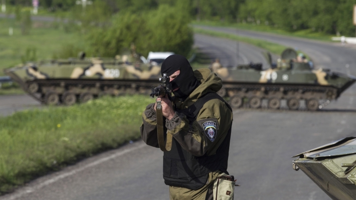 Ουκρανία: Nέες συγκρούσεις με τραυματίες στο Σλαβιάνσκ